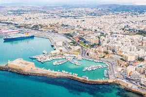 Οι Κρητικοί πληρώνουν ακριβά τη θάλασσα – Σήμα κινδύνου για την ακτοπλοΐα