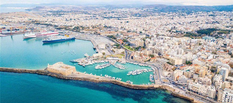 Οι Κρητικοί πληρώνουν ακριβά τη θάλασσα – Σήμα κινδύνου για την ακτοπλοΐα