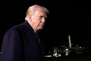 Νέες κυρώσεις κατά της Ρωσίας έχει ετοιμάσει ο Τραμπ – Πίεση για επιστροφή στις διαπραγματεύσεις