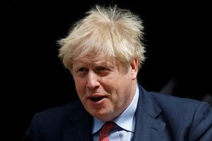 Μπόρις Τζόνσον: Χρησιμοποιεί το GhatGPT και για τη συγγραφή των βιβλίων του