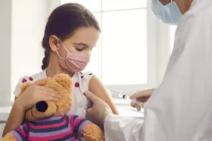 Τι αλλάζει εφέτος στο Πρόγραμμα Εμβολιασμών για τα παιδιά – Ενημερωθείτε