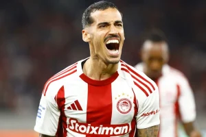 Ο Τσικίνιο αναδείχθηκε παίκτης του μήνα για τον Σεπτέμβριο στη Super League