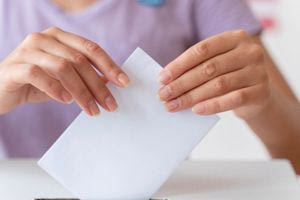 Δημοσκόπηση Marc: Στο 31,4% η ΝΔ στην εκτίμηση ψήφου, ο Μητσοτάκης «παίζει» μόνος του στην καταλληλότητα για πρωθυπουργός