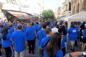 ΦΩΤΟ & ΒΙΝΤΕΟ: Χιλιάδες κόσμου ένωσαν τα βήματά τους για την πρόληψη του καρκίνου