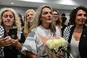 Πέτη Πέρκα για την κράτηση στο Ισραήλ: Χωρίς φαΐ και νερό, λέγαμε συνθήματα