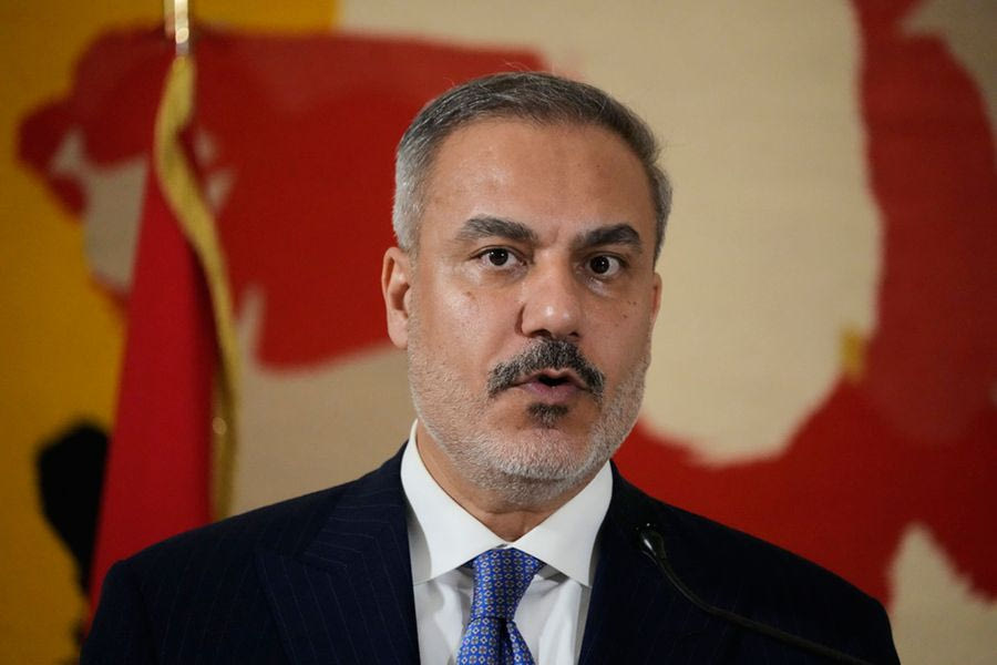 Φιντάν: Μπορούμε να λύσουμε το πρόβλημα των χωρικών υδάτων στο Αιγαίο