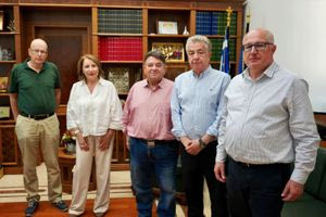 Τι συζήτησε με τους γεωτεχνικούς ο Στ. Αρναουτάκης