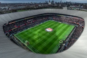 Φέγενορντ – Παναθηναϊκός: Οριστικά στις 22:00 η σέντρα του ματς