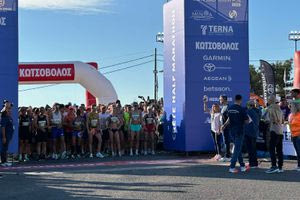 Ημιμαραθώνιος Κρήτης: Χιλιάδες κόσμου στο Αρκαλοχώρι για τη μεγάλη γιορτή του αθλητισμού