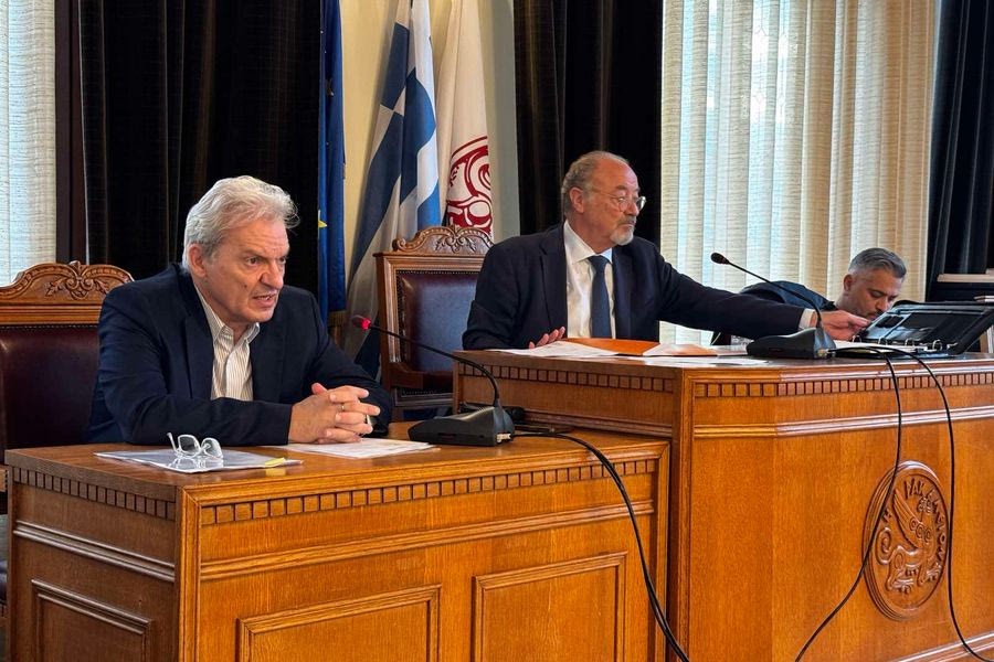 Ηράκλειο: Ομόφωνο το “όχι” από το Δημοτικό Συμβούλιο για τη Μονάδα Καύσης Απορριμάτων
