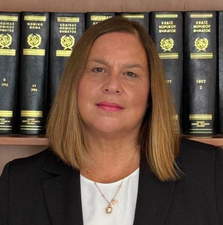 Η Κατερίνα Κοσμαδάκη υποψήφια Πρόεδρος του Δικηγορικού Συλλόγου Ηρακλείου
