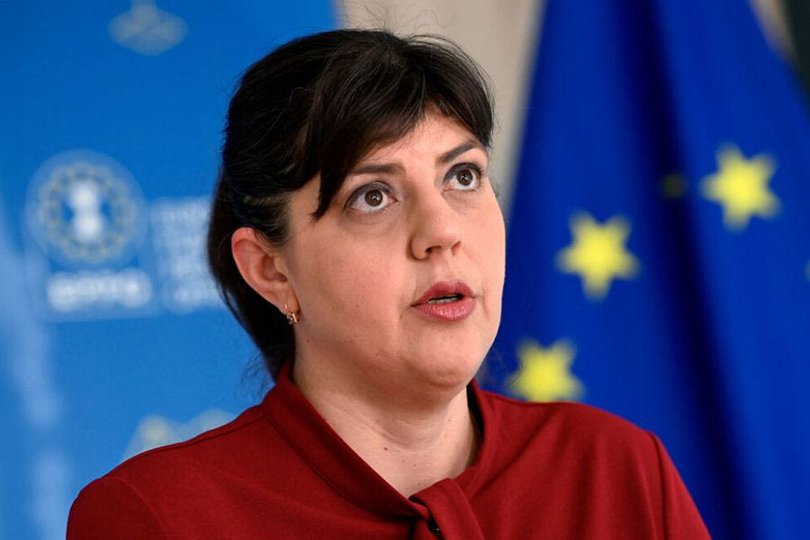 Le Monde: Η Ευρωπαϊκή Εισαγγελία ερευνά υποθέσεις διαφθοράς και φέρνει σε δύσκολη θέση την ελληνική κυβέρνηση