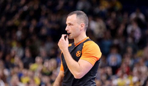 Euroleague: Aπέκλεισε τον διαιτητή Ούρος Νίκολιτς από όλες τις διοργανώσεις της