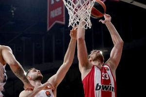 Ολυμπιακός – Εφές 78-82: Ήττα στο ΣΕΦ στις λεπτομέρειες…