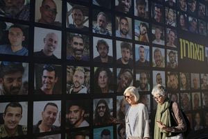 Αντίστροφη μέτρηση για την απελευθέρωση των ομήρων στη Γάζα (live βίντεο)