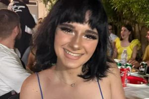 «Στα χέρια μου ξεψύχησε» λέει η γιαγιά της 17χρονης, που δολοφονήθηκε στο Νιου Τζέρσεϊ