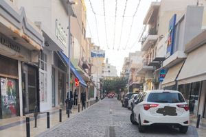 Τελικά οι πεζόδρομοι κατά πόσο πεζόδρομοι είναι σε αυτή την πόλη;