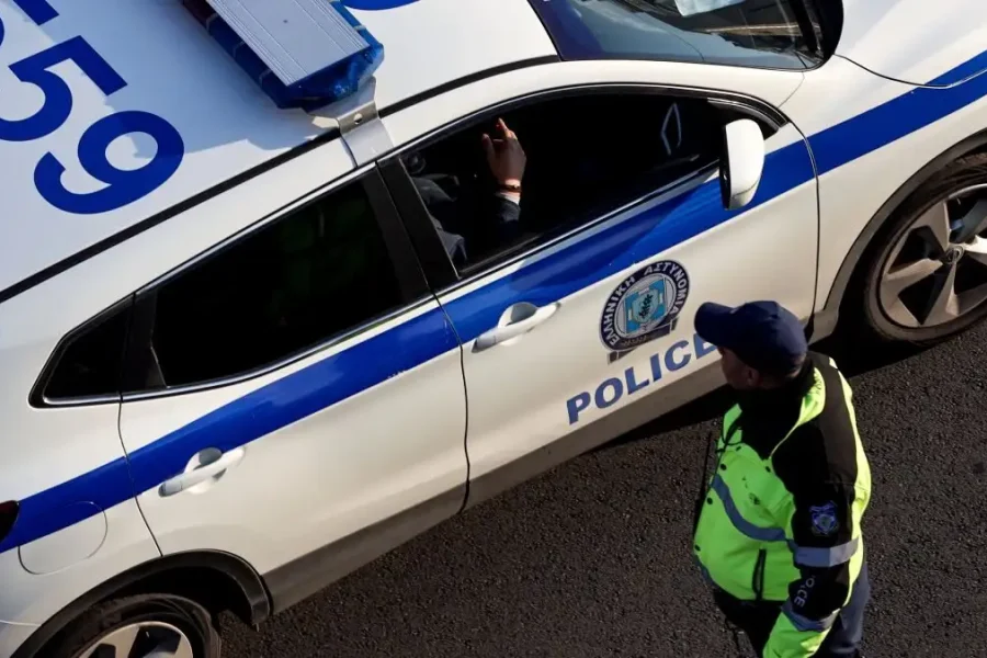 Έξοδος 28ης Οκτωβρίου: Μειώθηκαν κατά 60% τα θανατηφόρα τροχαία, 6 νεκροί αντί για 14 πέρυσι