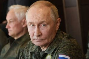 «Πιο αποφασισμένος από ποτέ» να συνεχίσει τον πόλεμο ο Πούτιν – Μυστικές υπηρεσίες των ΗΠΑ