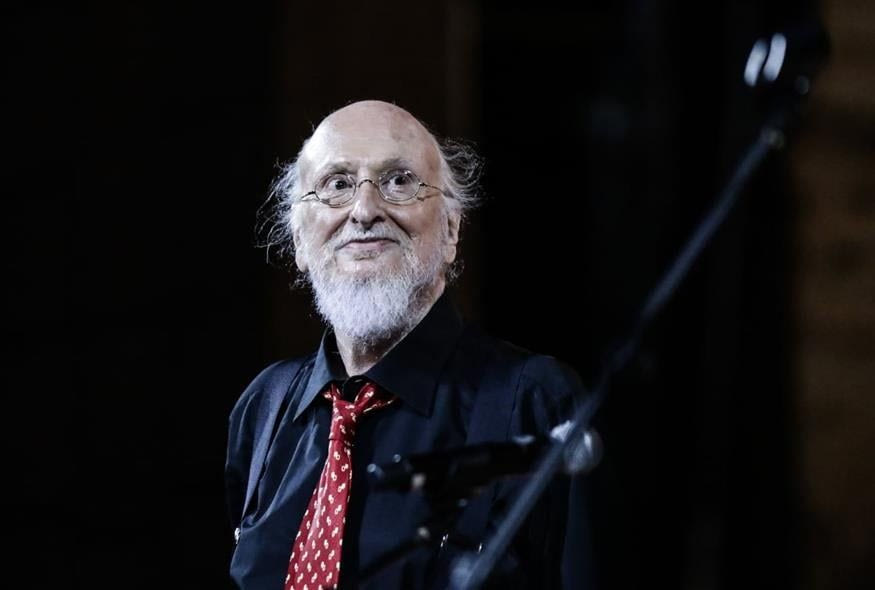Στο νοσοκομείο ο Διονύσης Σαββόπουλος
