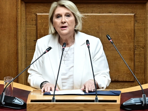 Η Βούλτεψη τα ‘βαλε με την Κοβέσι: «Να πάει στην πατρίδα της πρώτα»