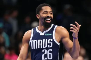 Στη Μπάγερν ο Ντίνγουϊντι που ήθελε και ο Ολυμπιακός