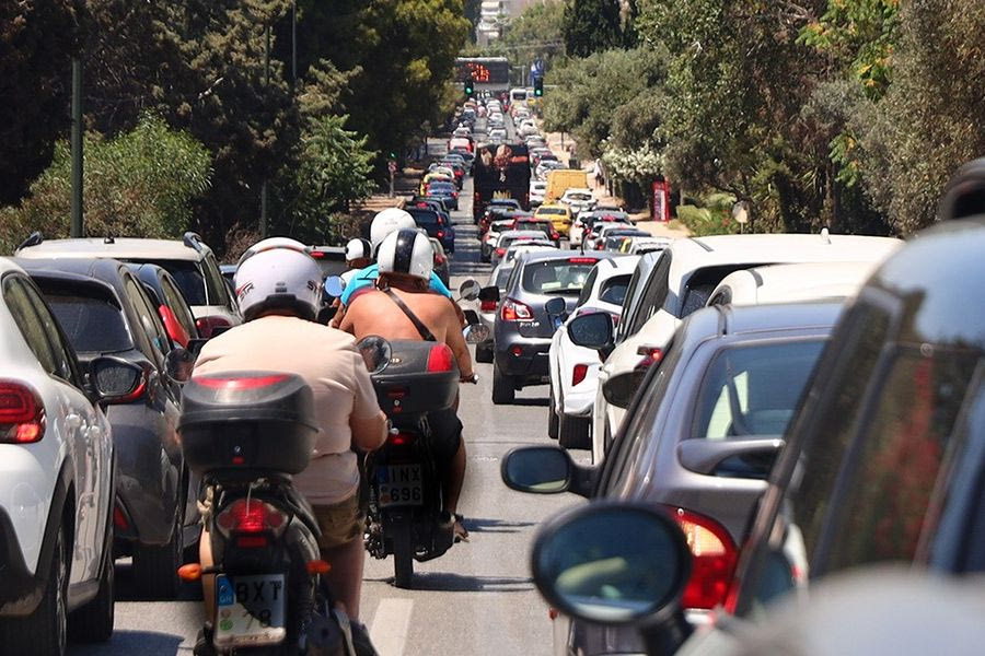 Τέλη κυκλοφορίας: Στο Taxis αρχές Νοεμβρίου – Ίδιες οι τιμές αυστηρότερες οι ποινές για εκπρόθεσμη πληρωμή