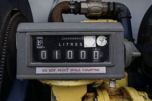 Επίδομα θέρμανσης: Πότε ξεκινούν οι αιτήσεις – Μέχρι 1.200 ευρώ για τις πιο ψυχρές περιοχές της χώρας