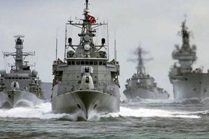 Τουρκία: Απαντά στον ελληνικό «Παρμενίωνα» με τη στρατιωτική άσκηση «Θαλασσόλυκος»