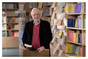 Εκδήλωση τιμής για τον δάσκαλο Στέφανο Τραχανά από τις ΠΕΚ