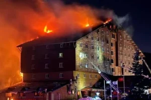 Τουρκία: Ισόβια σε 11 άτομα για τη φωτιά με τους 78 νεκρούς σε χιονοδρομικό κέντρο