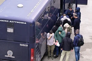 Καινούργια μαντάτα από την Κοβέσι για τον ΟΠΕΚΕΠΕ-Εμπλέκει 4 υπουργούς και 10 βουλευτές! Πως θα βγει από το μνημόνιο των Βρυξελλών ο οργανισμός; Τι είπε ο Δένδιας στο Μητσοτάκη για τον «Άγνωστο;»