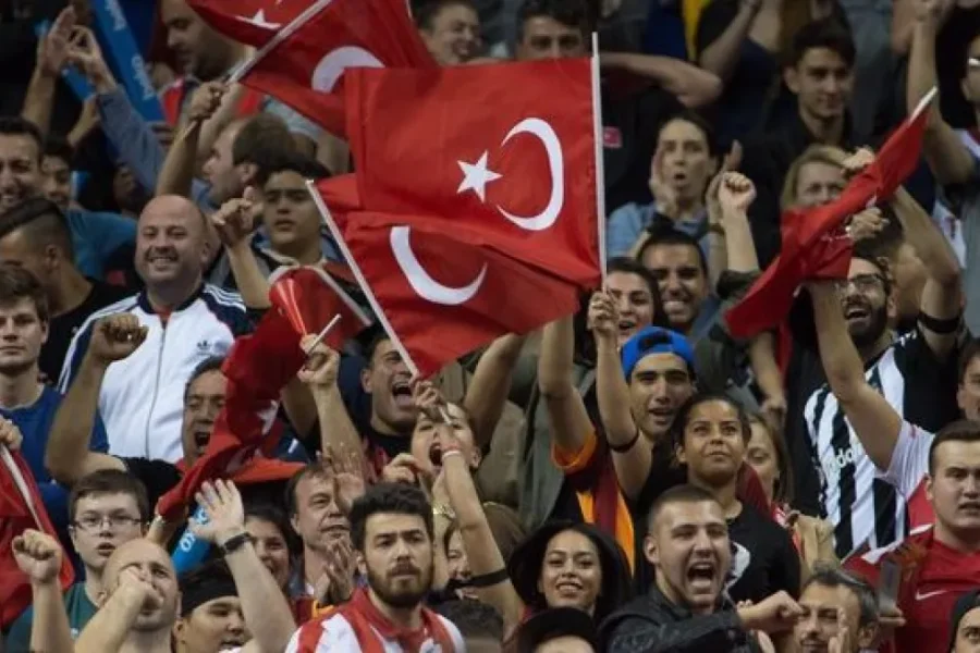 Νέο σοκ στην Τουρκία: 1.024 επαγγελματίες ποδοσφαιριστές παραπέμπονται για παράνομο στοιχηματισμό