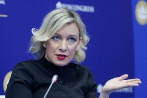 Επίθεση Ζαχάροβα για τη συμπαραγωγή drones με Ουκρανία – «Απειλές κατά κυρίαρχων κρατών» απορρίπτονται, απαντά η Αθήνα