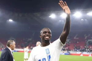 «Μαμά τα καταφέραμε» – Το συγκινητικό μήνυμα του Τεττέη για το ντεμπούτο του στην Εθνική