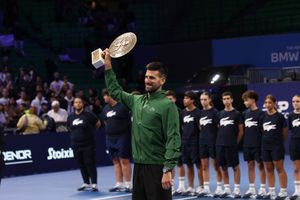 Στα 38 του ο Νόβακ Τζόκοβιτς “έσπασε” στην Αθήνα τα όρια με τον 101ο τίτλο