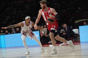 Ευρωλίγκα: Έκανε το καθήκον του ο Ολυμπιακός απέναντι στην Παρί