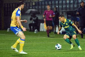 Super League : Ο Αγκίρε πήρε τη «μπουκιά από το στόμα» του Αστέρα