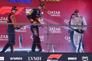 Φόρμουλα Ένα: Παράταση στην αγωνία για τον φετινό πρωταθλητή