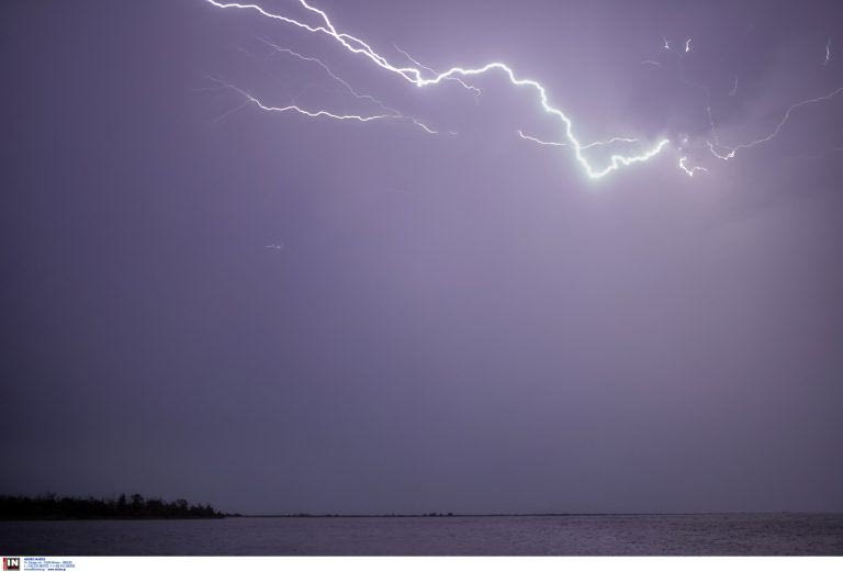 ΕΜΥ: Τα τελευταία προγνωστικά για την κακοκαιρία – Οι περιοχές που είναι «πορτοκαλί» λόγω ισχυρών βροχών και καταιγίδων