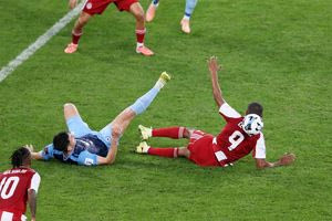 ΚΕΔ: Δεν υπήρχε πέναλτι πάνω στον Ελ Κααμπί στο ματς Ολυμπιακός-Ατρόμητος