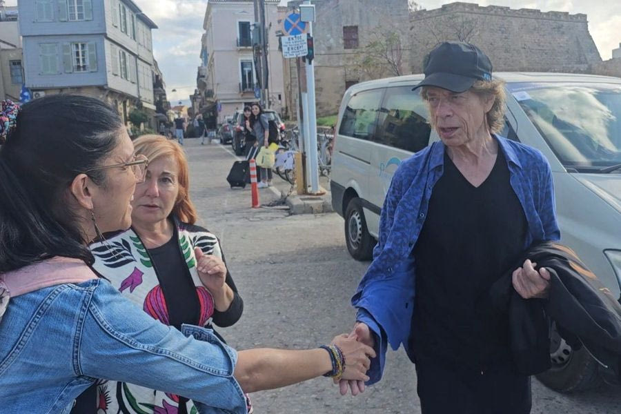 Στα Χανιά για τρεις ημέρες ο Μικ Τζάγκερ – Τι είπε για τους αρχαιολογικούς χώρους της Κρήτης και για τα Ελγίνεια Μάρμαρα