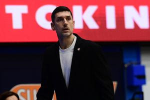 Σκοτώθηκε σε τροχαίο οδηγός της ομάδας μπάσκετ του Περιστερίου – Το αποκάλυψε ο προπονητής της, Βασίλης Ξανθόπουλος