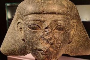 Ολλανδία: Επιστρέφει στην Αίγυπτο την προτομή του Τούθμωση Γ’ – Ηλικίας 3.500 ετών