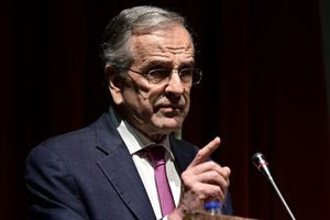 Σαμαράς για κλείσιμο 204 καταστημάτων ΕΛΤΑ: «Η απόφαση πρέπει να επανεξεταστεί»