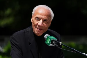 ΝΒΑ: «Έφυγε» ο θρυλικός Λένι Γουίλκενς, μέλος του Hall of Fame ως παίκτης και προπονητής