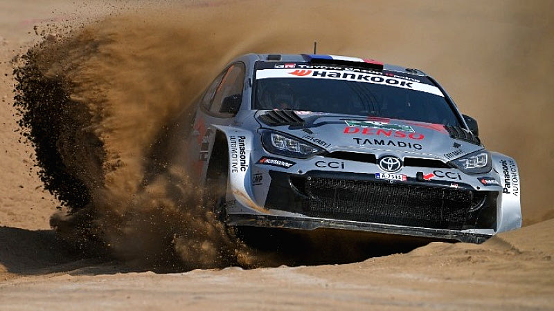 WRC: Ο Οζιέ έγραψε ιστορία στην Τζέντα