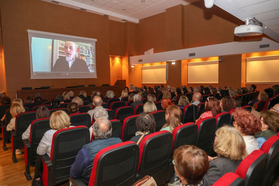 Με μεγάλη συμμετοχή του κοινού η πρώτη ομιλία του τρίτου κύκλου των Μικρών Ιστοριών της Πόλης από τον Θεοδόση Π. Τάσιο