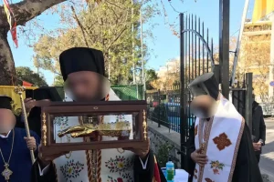 Η Άννα Φλωρινιώτη αποκαλύπτει για τον ψευτοπαπά που εξομολόγησε τον αδερφό της πριν πεθάνει: «Με τα λείψανα κοινώνησε τον Νίκο»