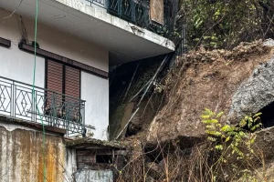 Κατολισθήσεις στα Τζουμέρκα: Κατεδαφιστέα μία κατοικία, ακατάλληλα τρία κτήρια